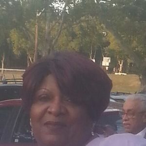 Meet your Posher, Deborah